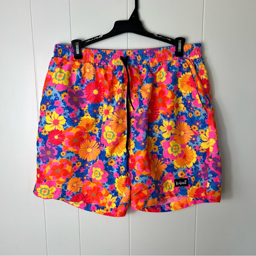 Kaluni Vibrant Floral Men's Trunks size Large